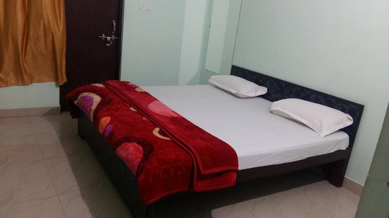 Hotel Giriraj Inn Varanasi Eksteriør billede