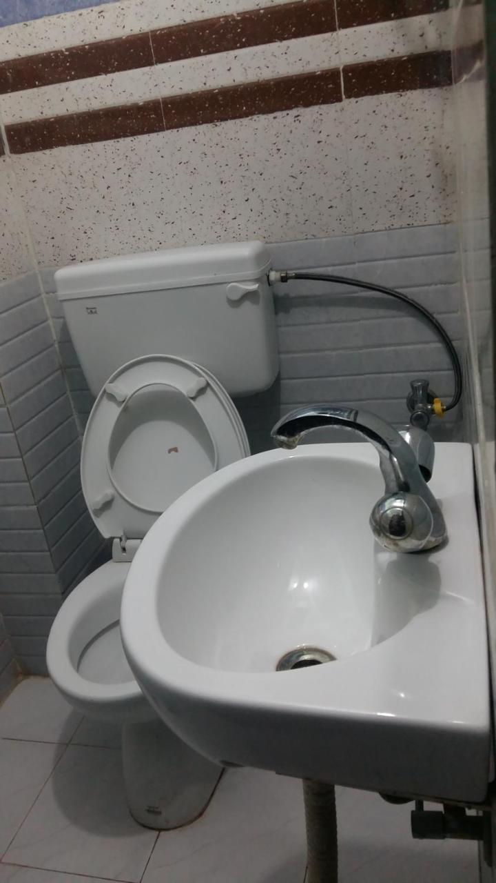 Hotel Giriraj Inn Varanasi Eksteriør billede