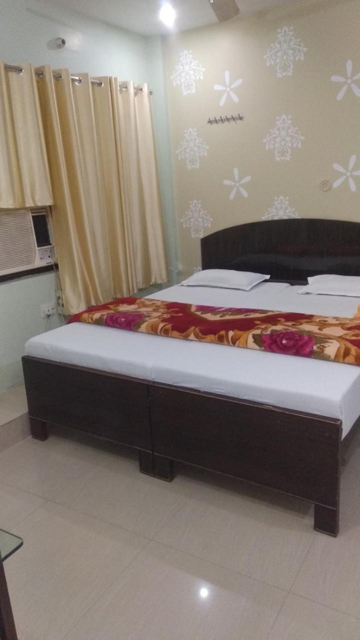 Hotel Giriraj Inn Varanasi Eksteriør billede