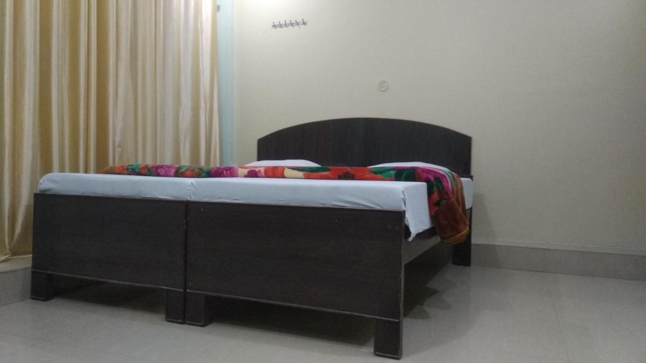 Hotel Giriraj Inn Varanasi Eksteriør billede
